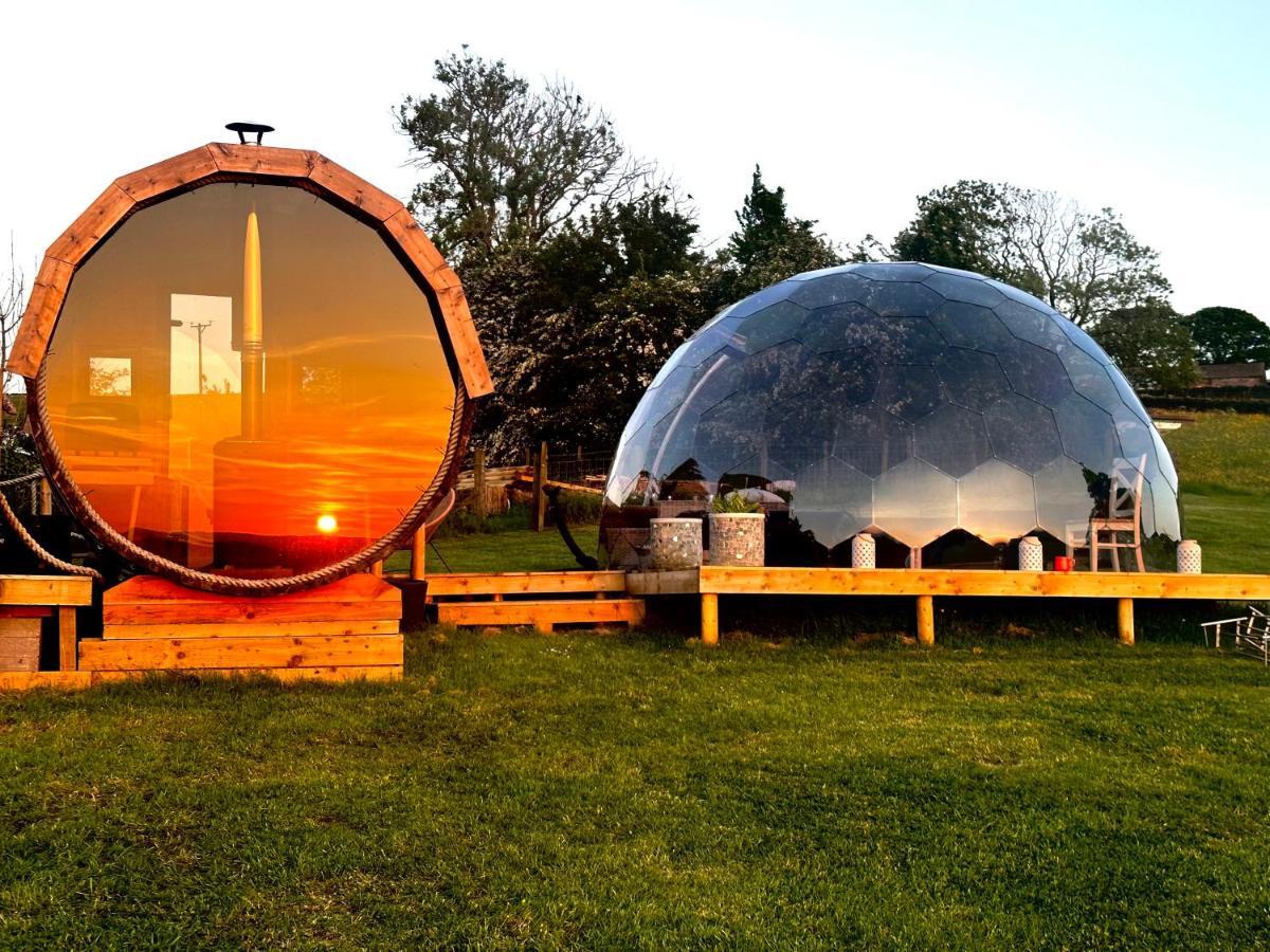 Deerstone Glamping-Pinhaw Beacon Dome Hot Tub Otel Earby Dış mekan fotoğraf
