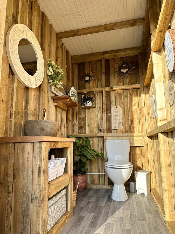 Deerstone Glamping-Pinhaw Beacon Dome Hot Tub Otel Earby Dış mekan fotoğraf